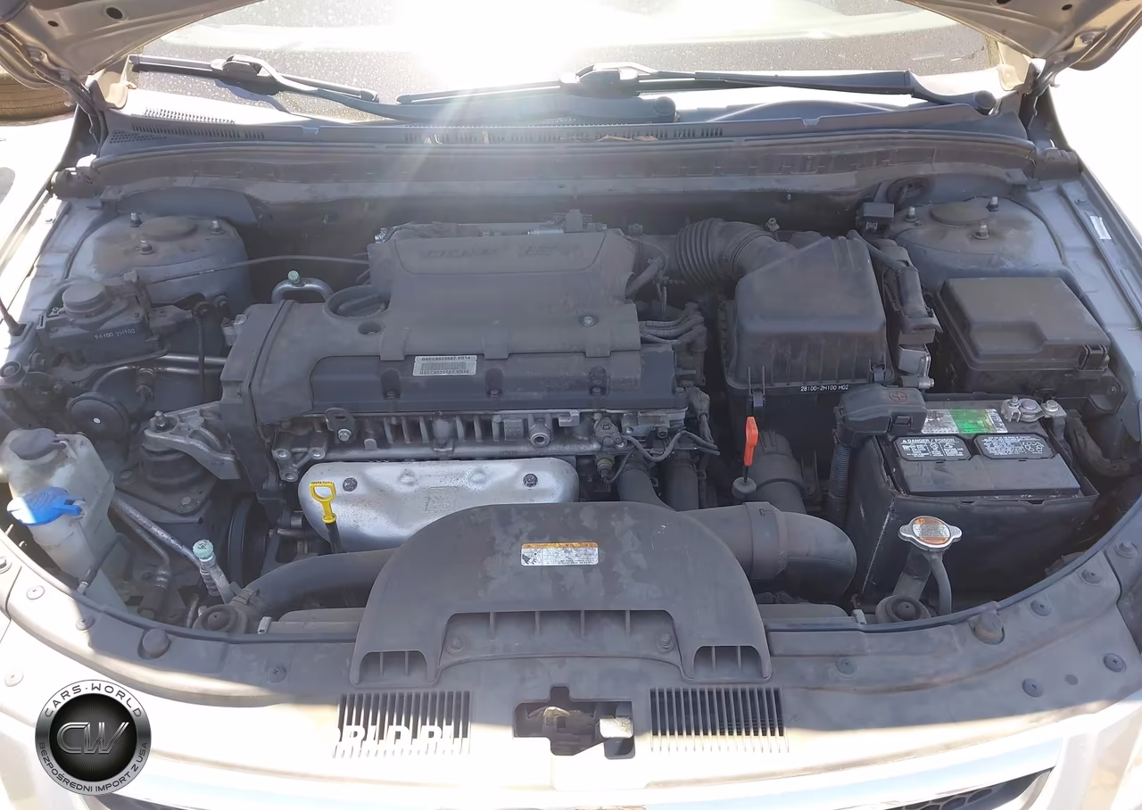 2010 Hyundai Elantra Touring Gls VIN:KMHDC8AE9AU083340 - 10