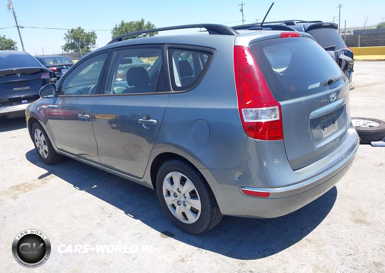 2010 Hyundai Elantra Touring Gls VIN:KMHDC8AE9AU083340 - 3