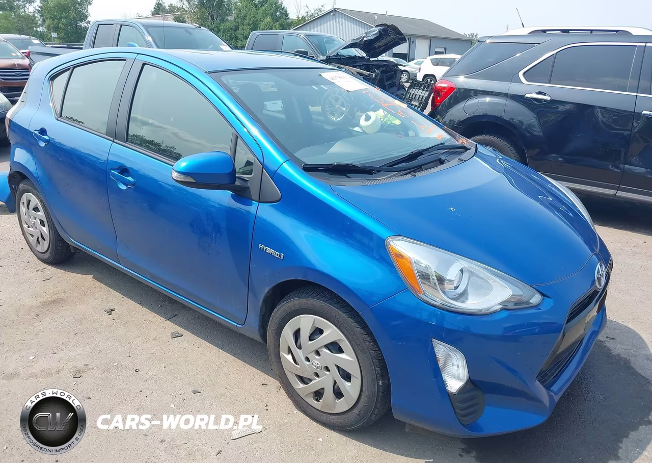 2016 Toyota Prius C Two