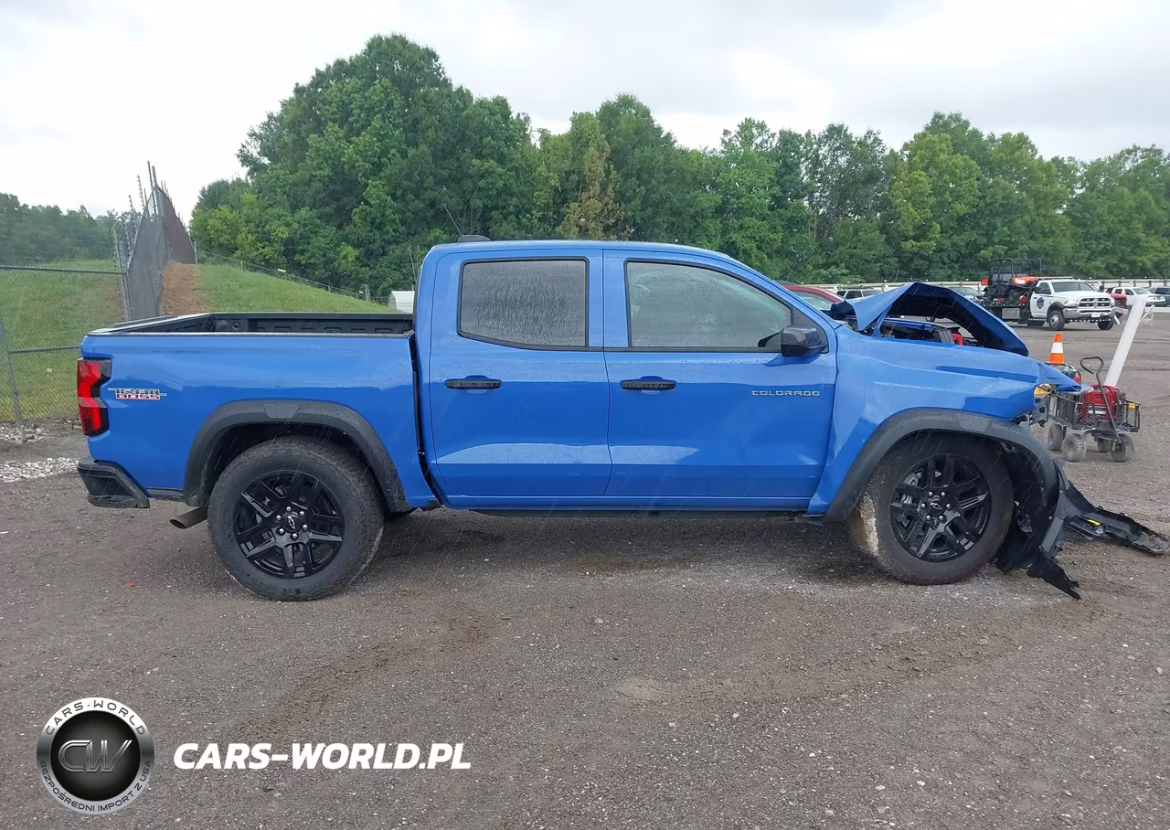 2025 Chevrolet Colorado 4Wd Trail Boss VIN:1GCPTEEKXS1176399 - 13