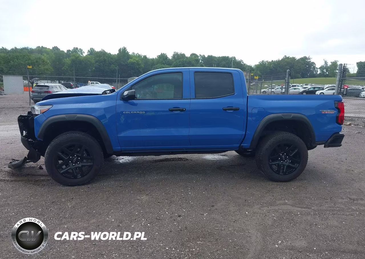 2025 Chevrolet Colorado 4Wd Trail Boss VIN:1GCPTEEKXS1176399 - 14