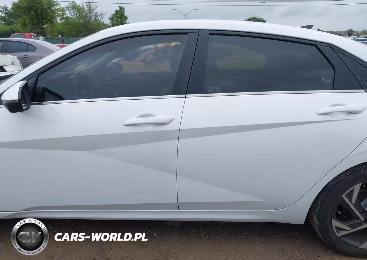 2024 Hyundai Elantra Limited VIN:KMHLP4DG5RU743004 - 15