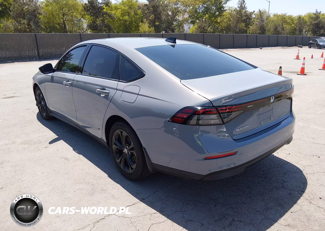 2025 Honda Accord Se VIN:1HGCY1F43SA021980 - 3