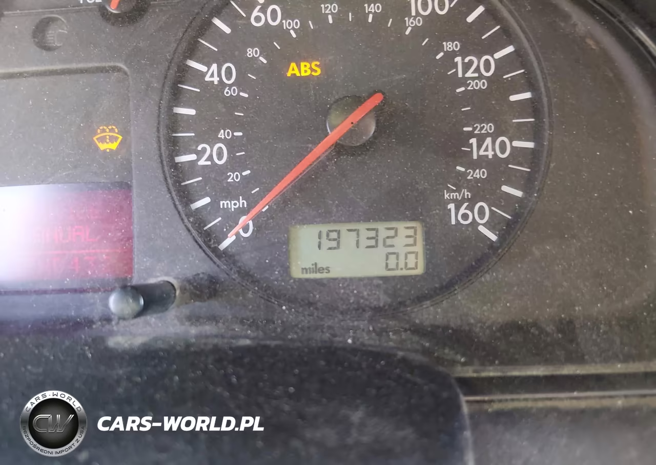 2000 Volkswagen Passat Gls VIN:WVWMA23B1YP362252 - 15