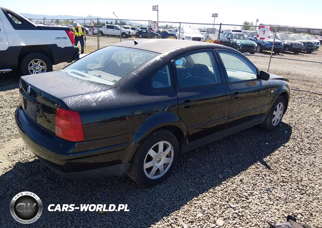 2000 Volkswagen Passat Gls VIN:WVWMA23B1YP362252 - 4