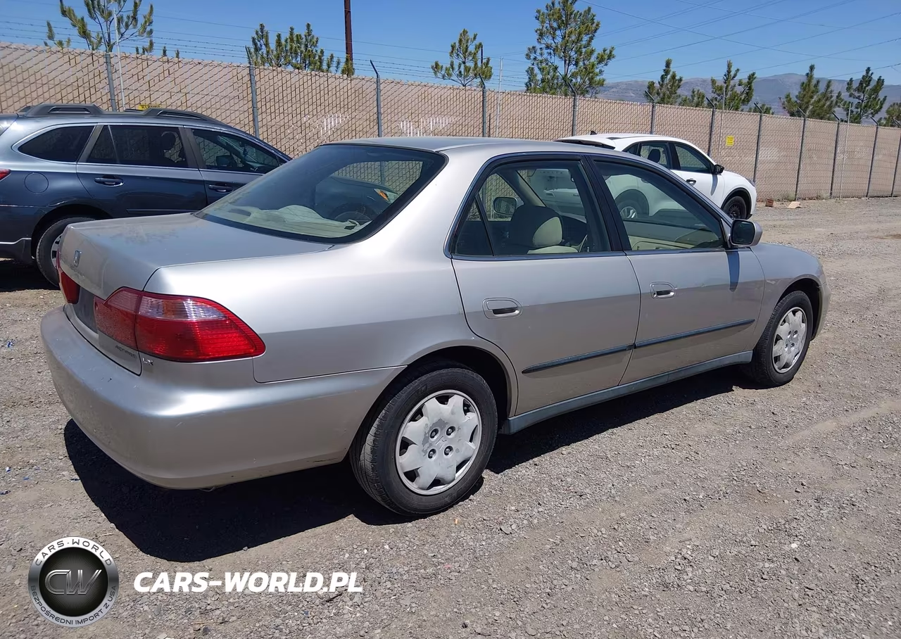 1999 Honda Accord Lx VIN:JHMCG5546XC018852 - 4