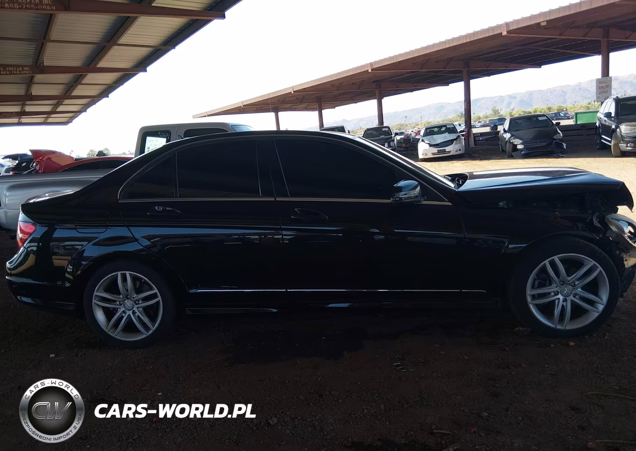 2013 Mercedes-Benz C 250 Sport VIN:WDDGF4HB1DA796936 - 14