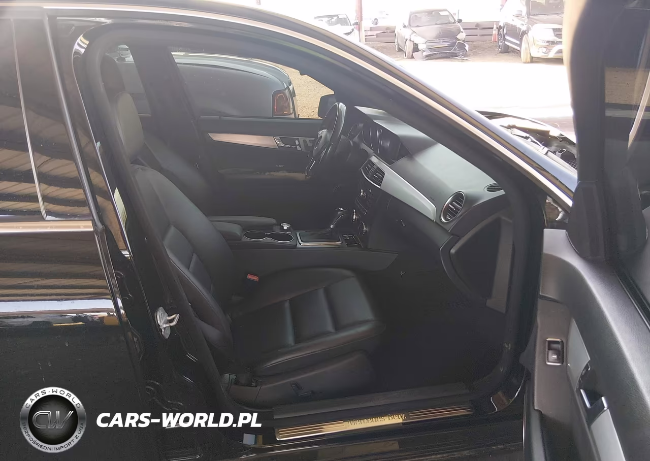2013 Mercedes-Benz C 250 Sport VIN:WDDGF4HB1DA796936 - 5