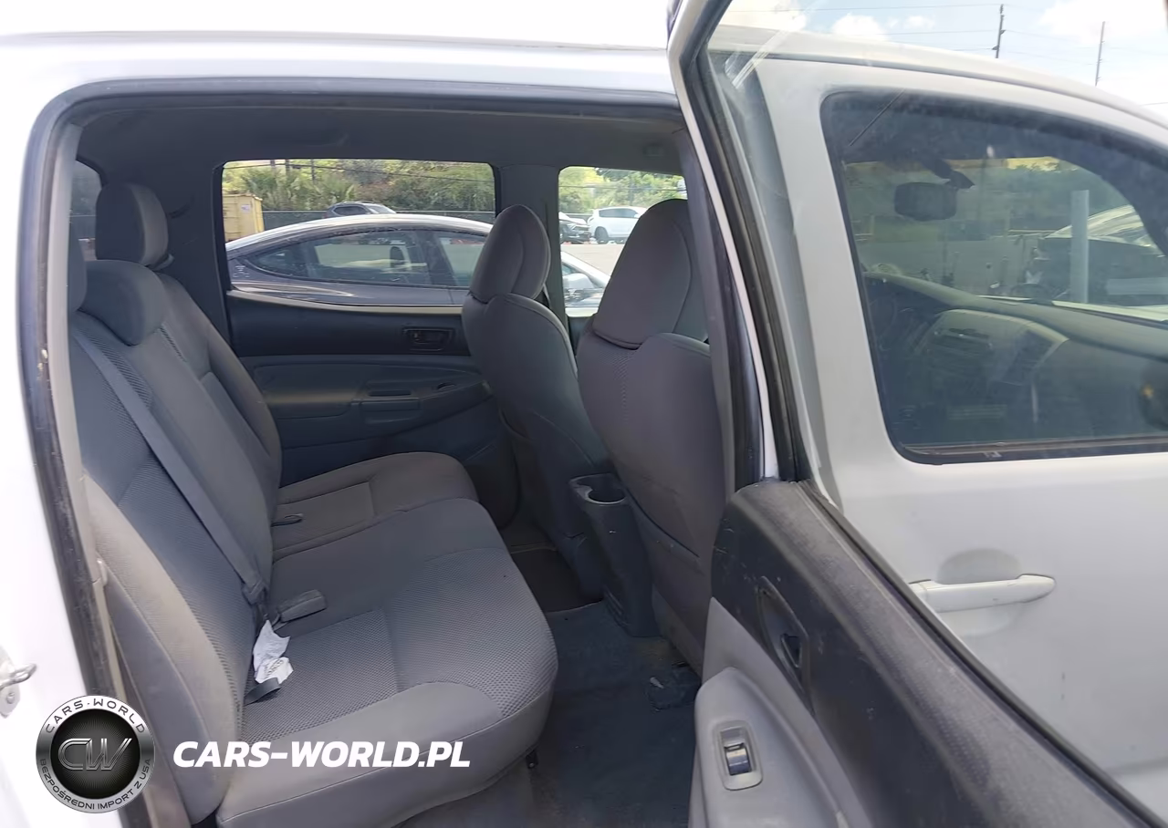 2010 Toyota Tacoma Prerunner V6 VIN:3TMJU4GN7AM094183 - 8