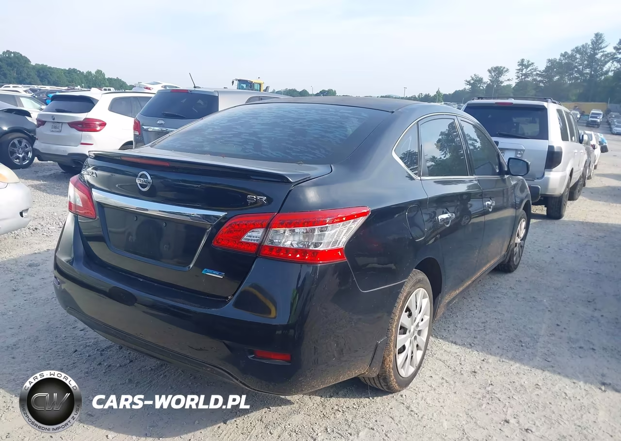 2015 Nissan Sentra S VIN:3N1AB7AP9FY361084 - 4