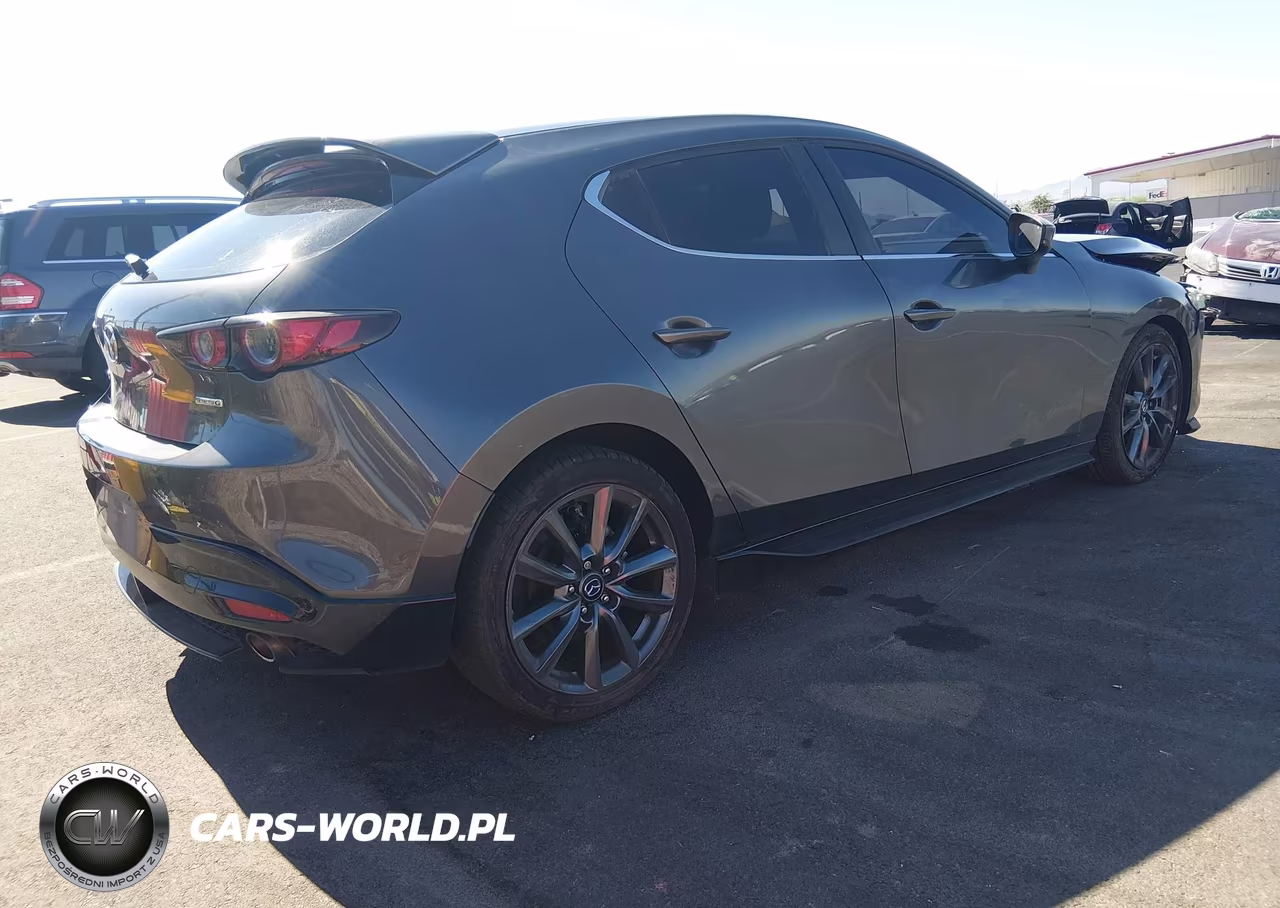 2020 Mazda Mazda3 VIN:JM1BPALM4L1155531 - 4