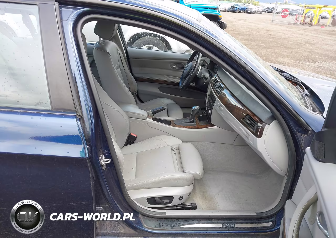2011 BMW 328I xDrive VIN:WBAPK7C56BA973645 - 5