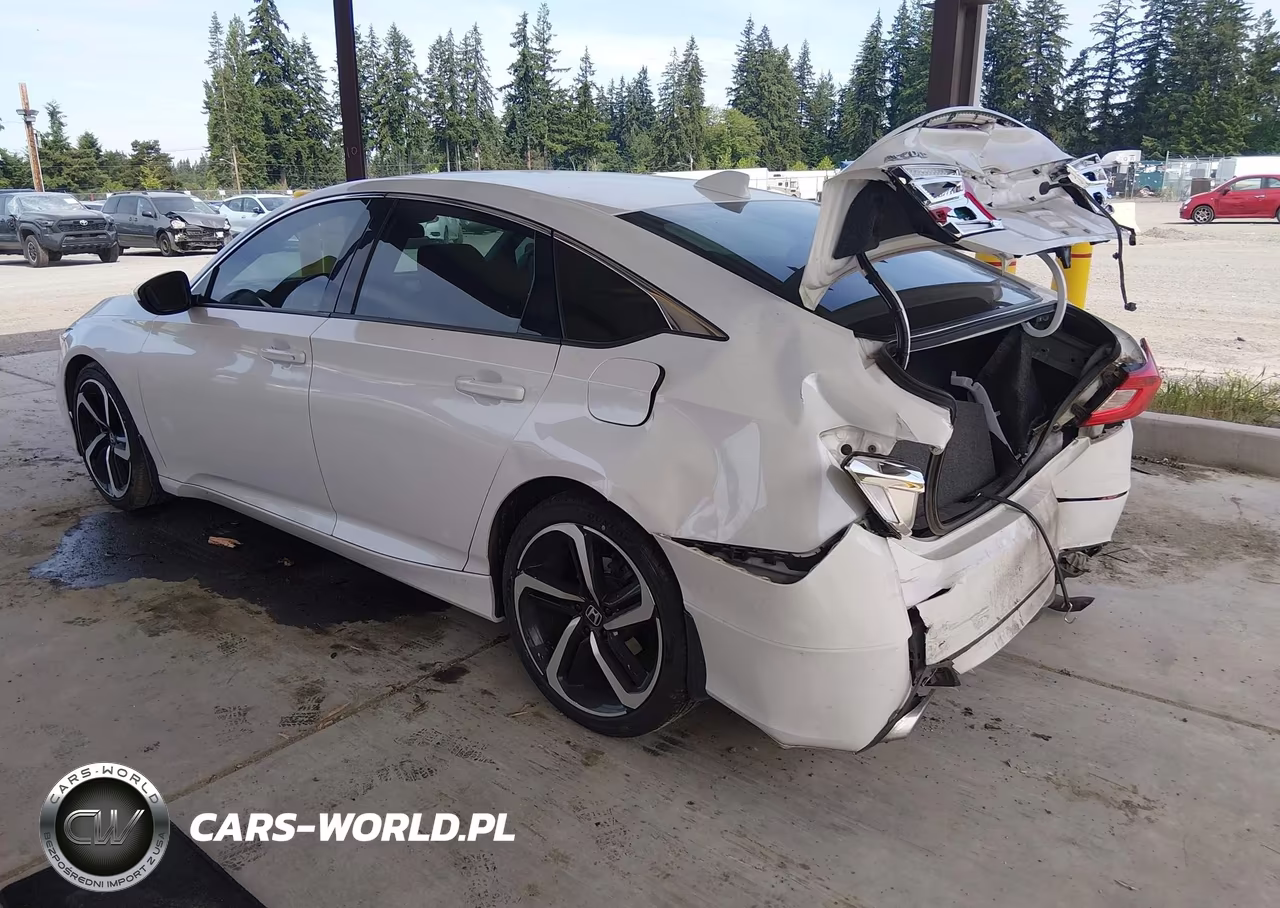 2018 Honda Accord Sport VIN:1HGCV1F31JA160357 - 3