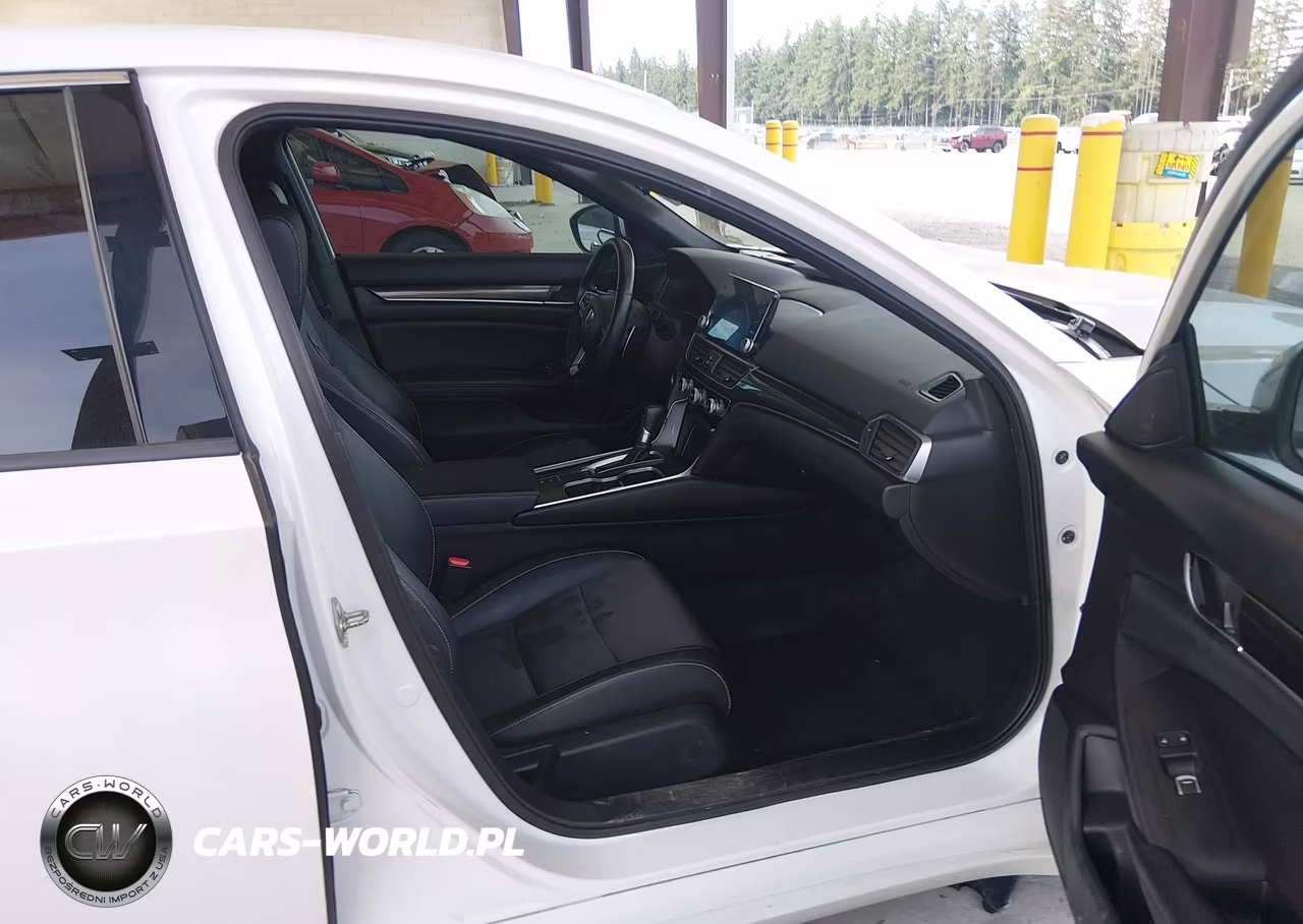 2018 Honda Accord Sport VIN:1HGCV1F31JA160357 - 5
