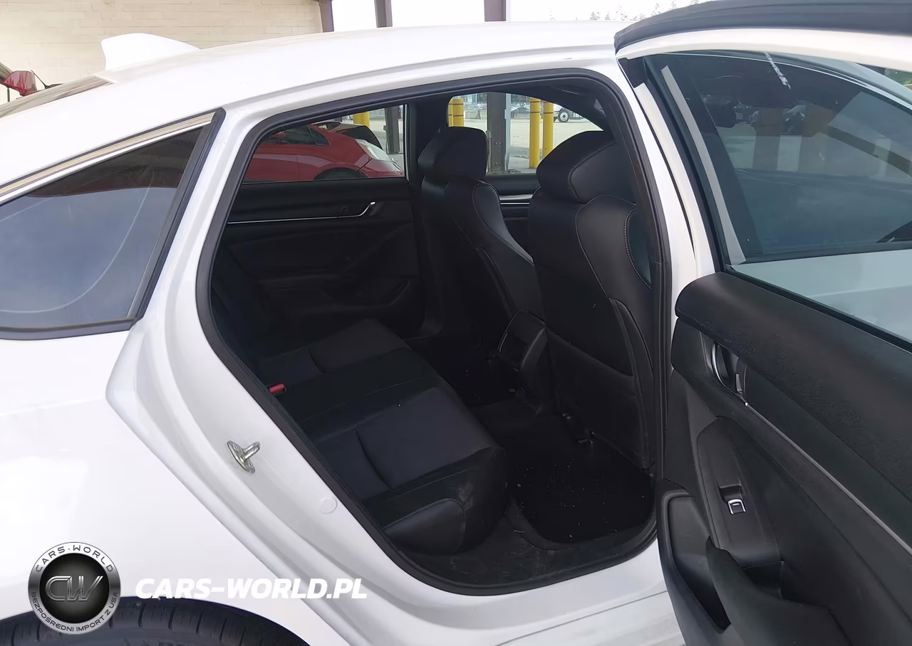 2018 Honda Accord Sport VIN:1HGCV1F31JA160357 - 8