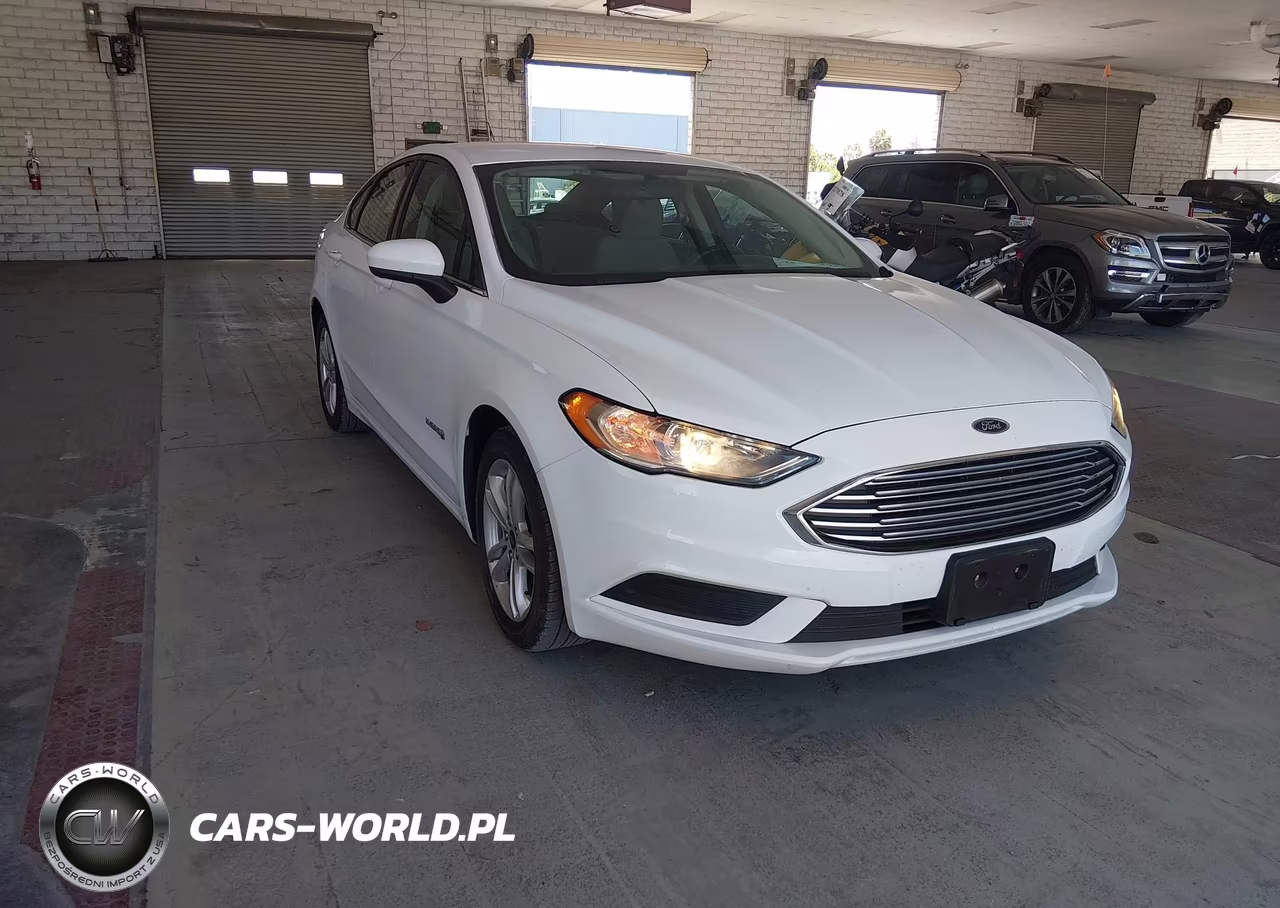 2018 Ford Fusion Hybrid S – zdjęcie 1 z 16