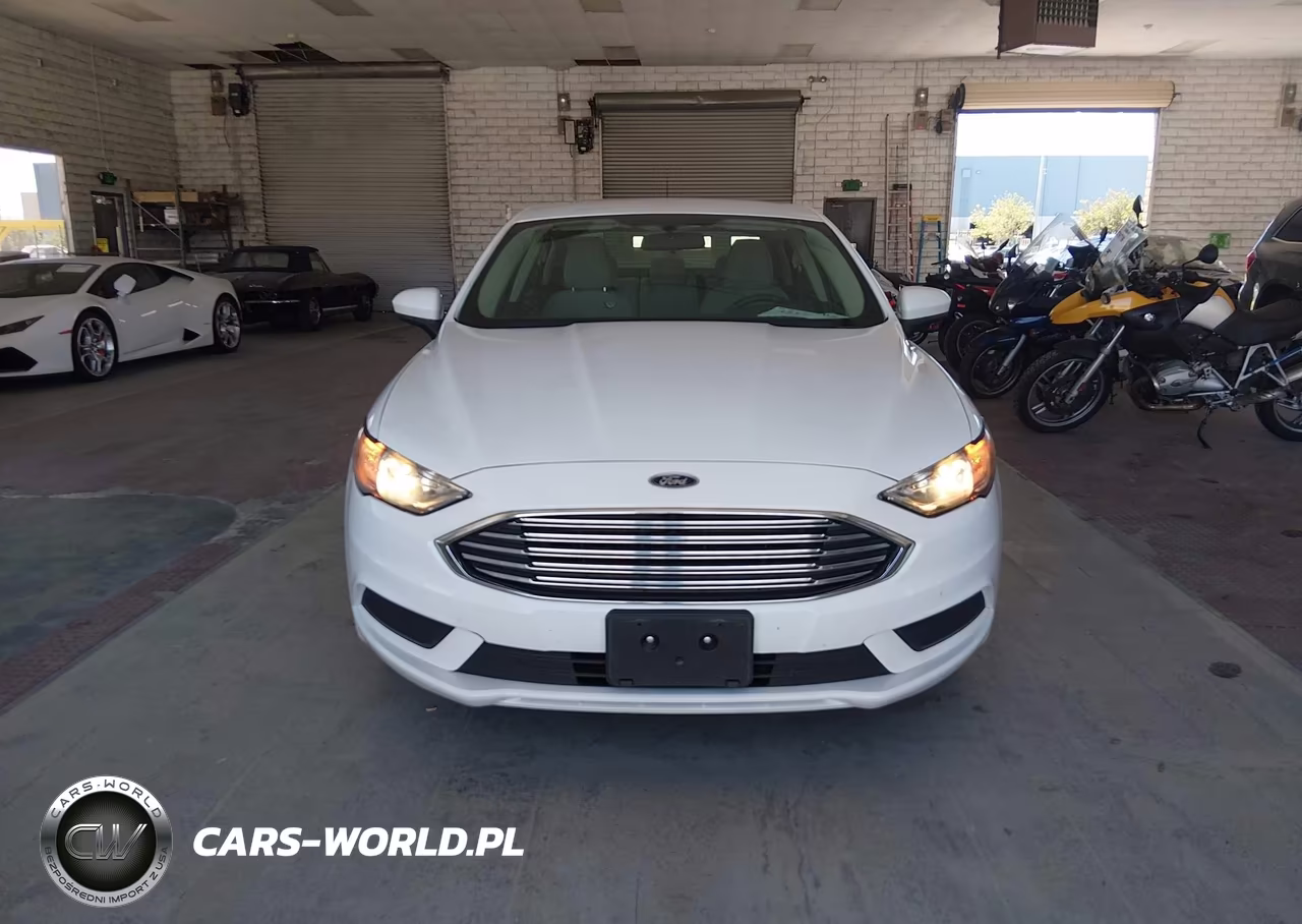 2018 Ford Fusion Hybrid S VIN:3FA6P0UUXJR278916 - 12
