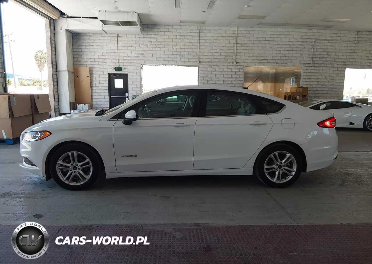 2018 Ford Fusion Hybrid S VIN:3FA6P0UUXJR278916 - 14