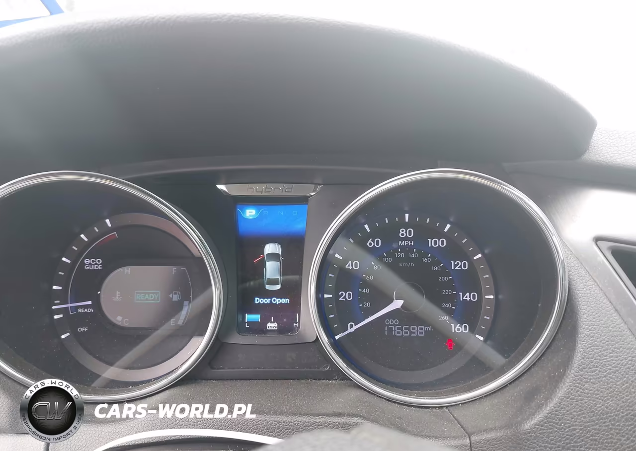 2013 Hyundai Sonata Hybrid VIN:KMHEC4A47DA082567 - 6