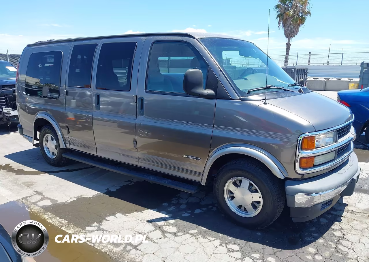 2002 Chevrolet Express