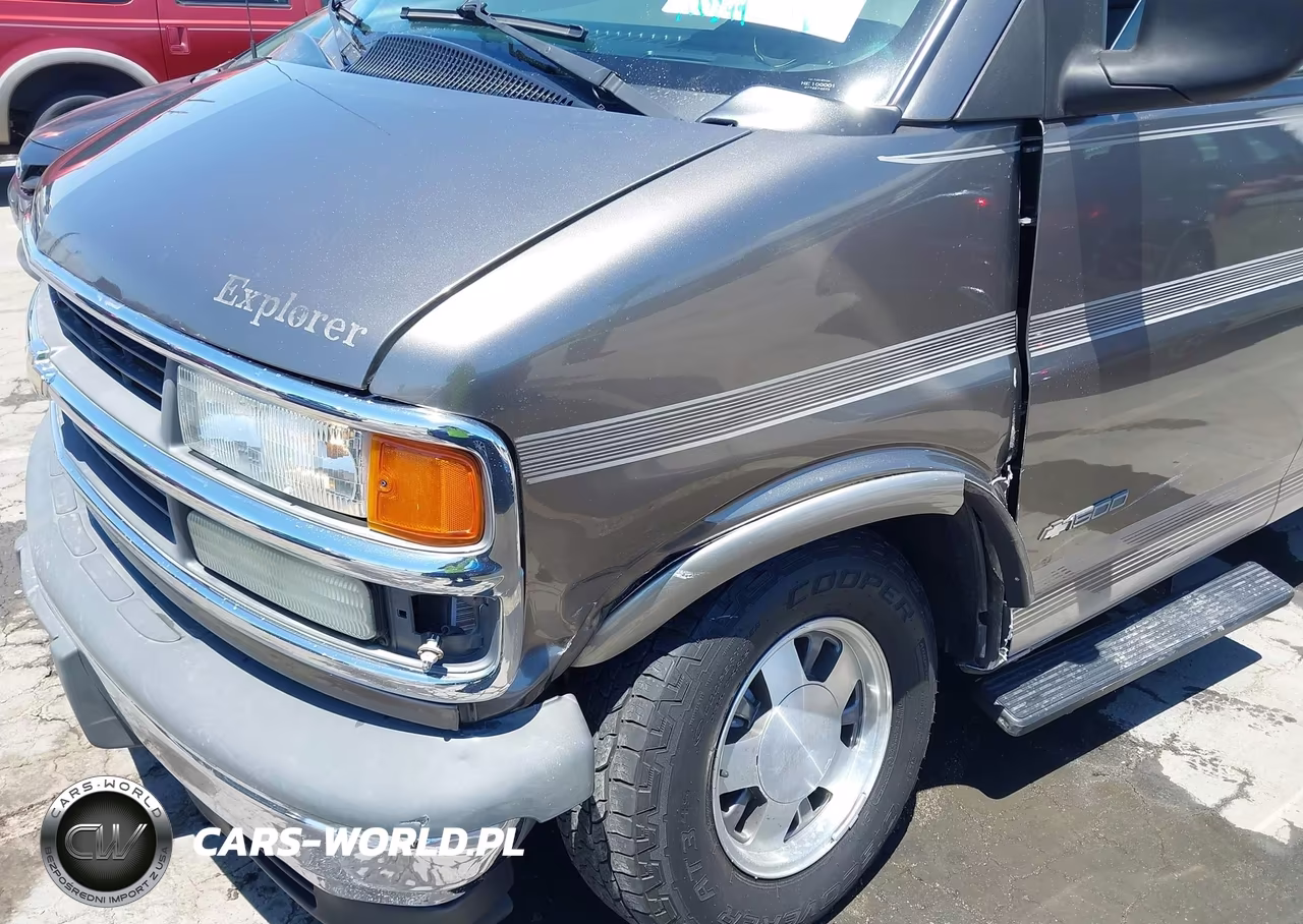 2002 Chevrolet Express VIN:1GBFG15R021232800 - 6