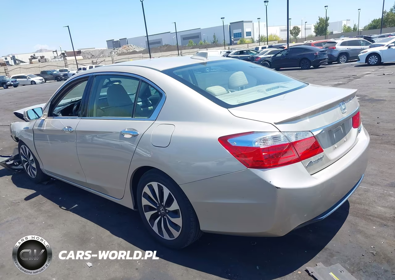 2014 Honda Accord Hybrid Touring VIN:1HGCR6F70EA004482 - 14