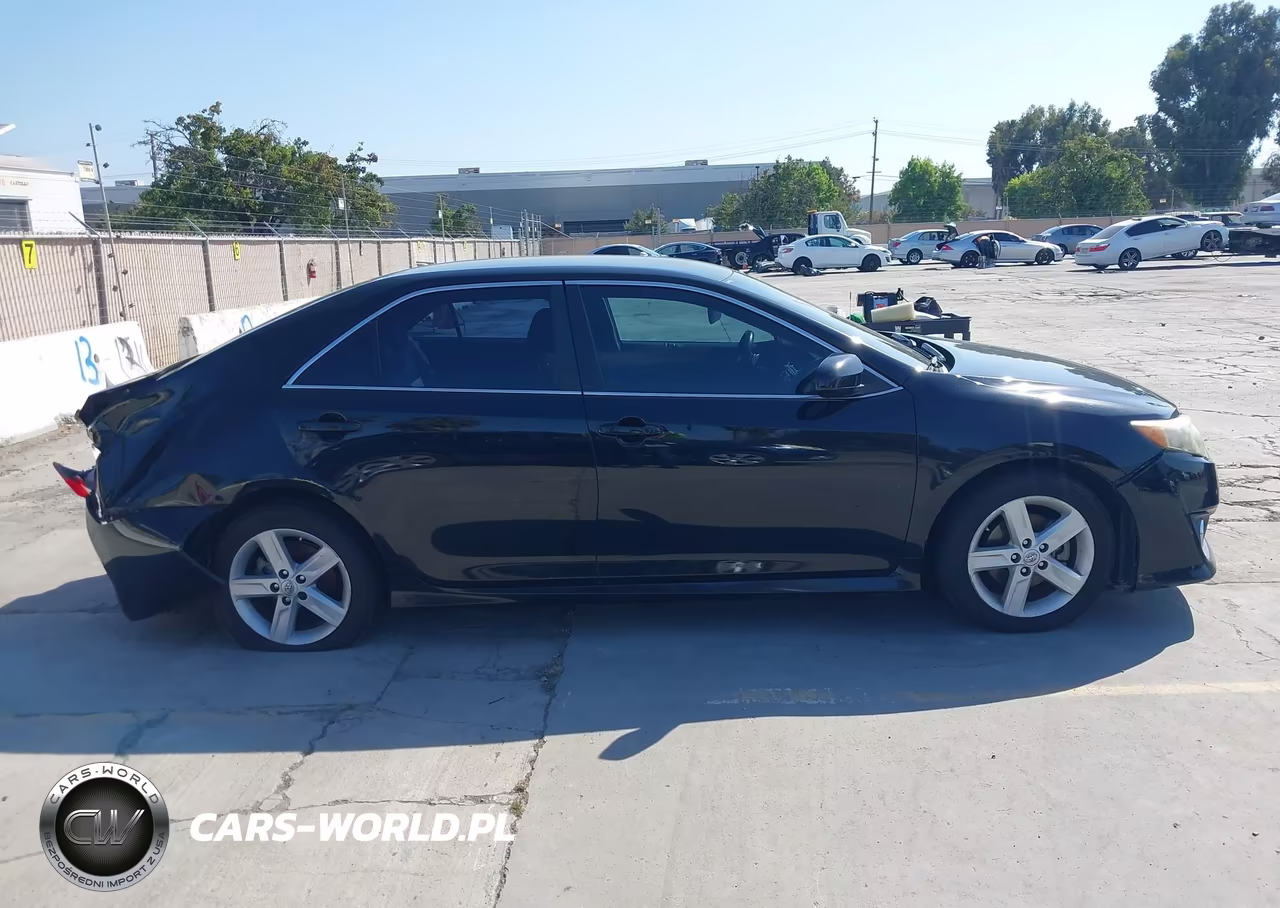 2014 Toyota Camry Se VIN:4T1BF1FKXEU430538 - 14