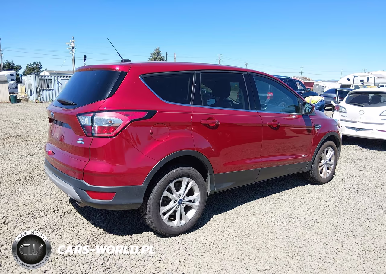 2017 Ford Escape Se VIN:1FMCU9GD9HUC27394 - 4
