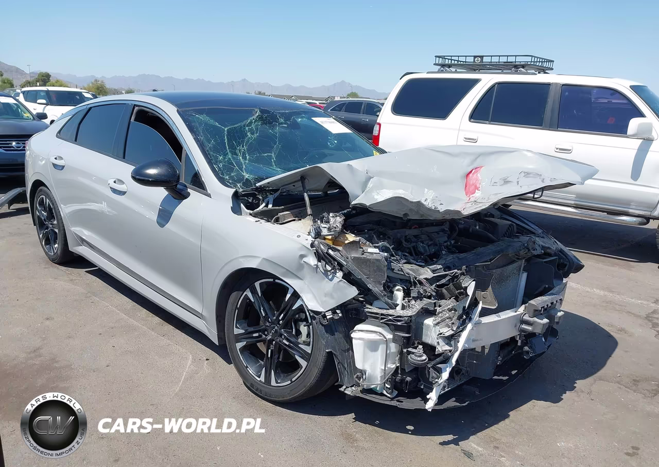 2022 Kia K5 Gt-Line – zdjęcie 1 z 17
