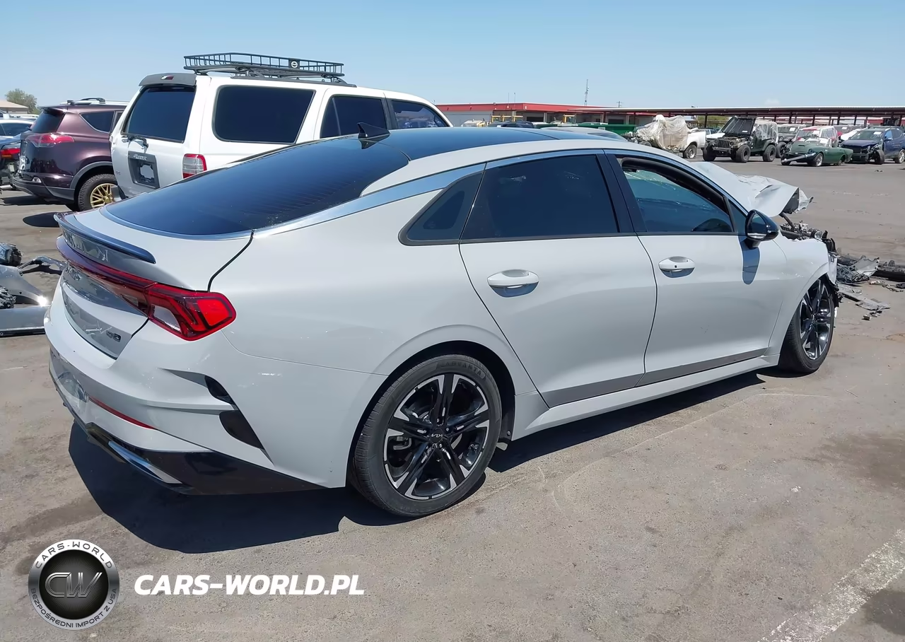 2022 Kia K5 Gt-Line VIN:5XXG64J22NG138858 - 4