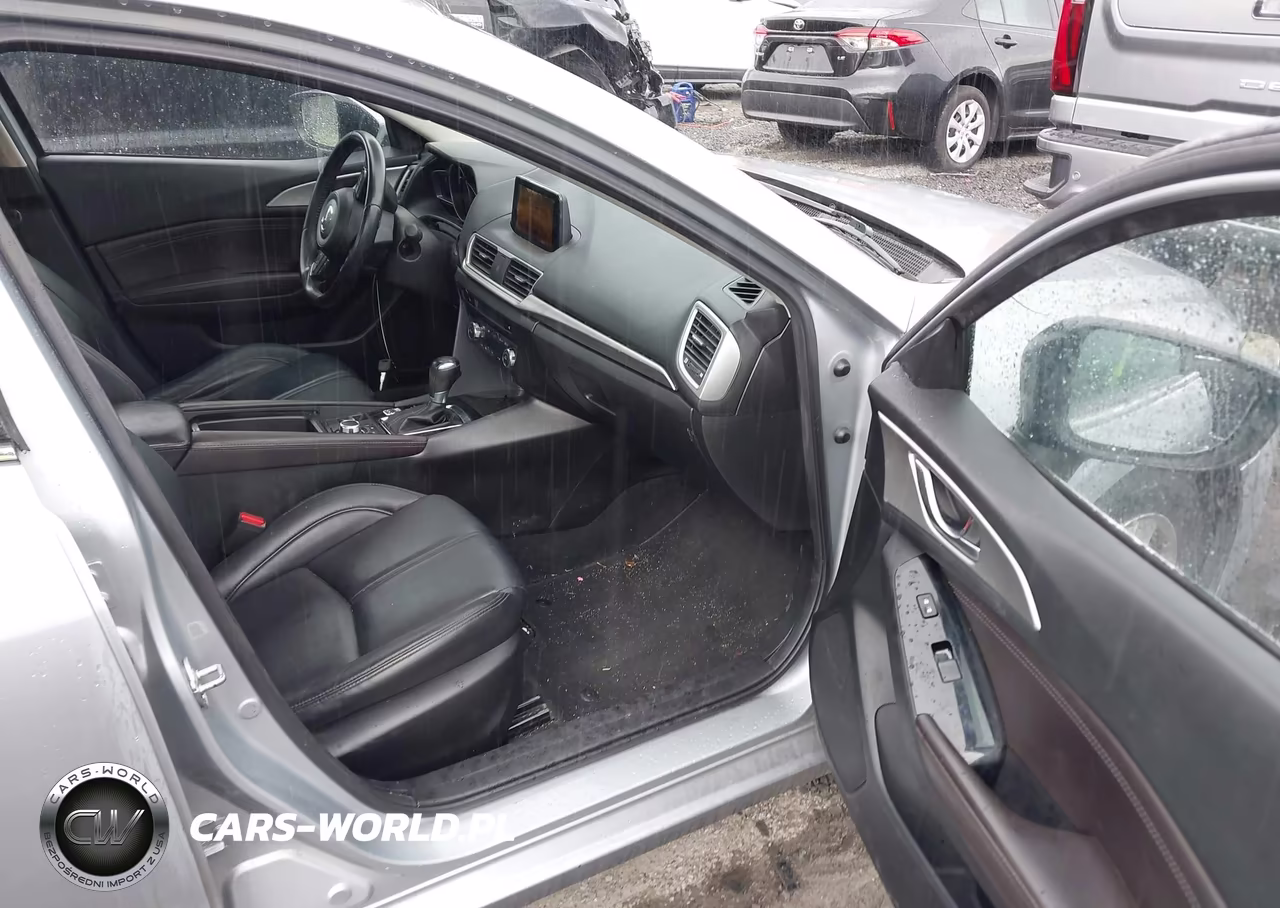2017 Mazda Mazda3 Touring VIN:JM1BN1V78H1127543 - 5