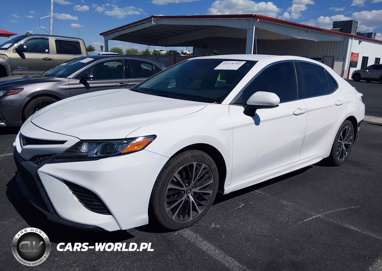 2018 Toyota Camry Se VIN:4T1B11HK9JU078316 - 2