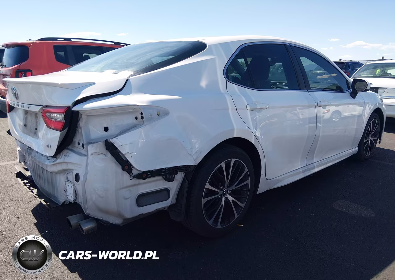 2018 Toyota Camry Se VIN:4T1B11HK9JU078316 - 4