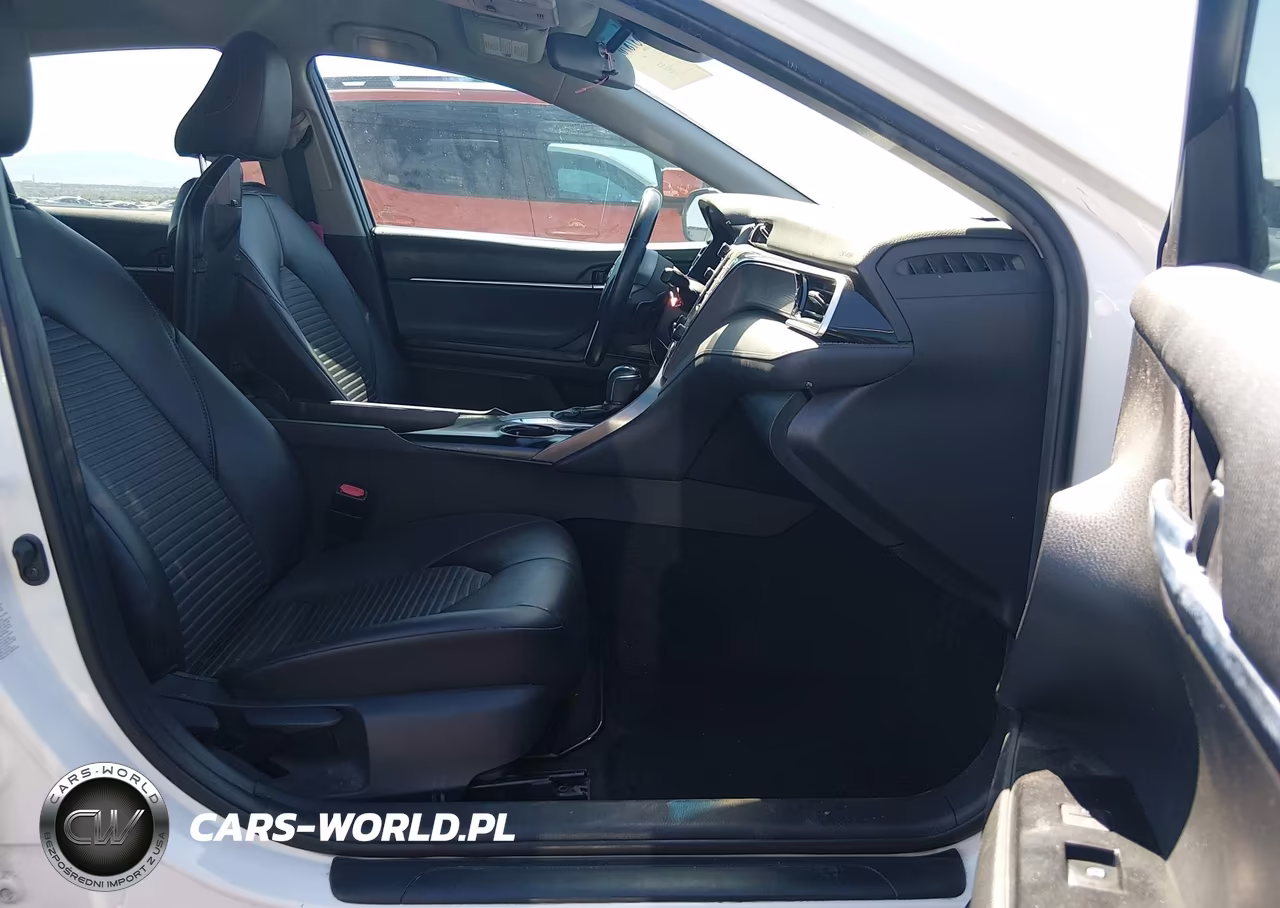 2018 Toyota Camry Se VIN:4T1B11HK9JU078316 - 5