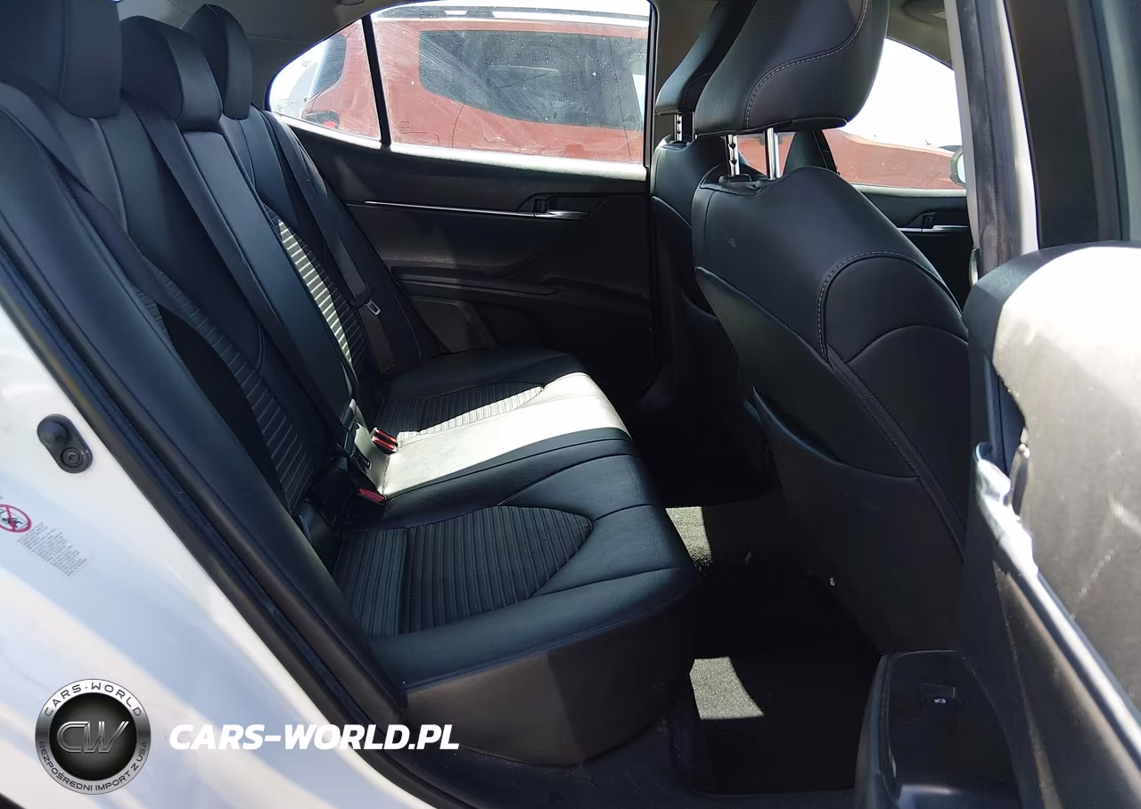 2018 Toyota Camry Se VIN:4T1B11HK9JU078316 - 8