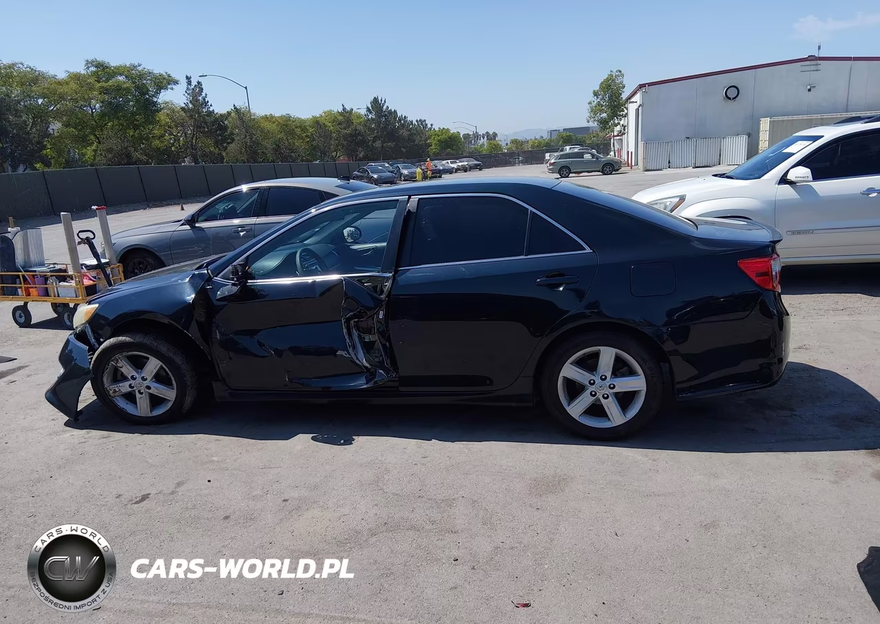2013 Toyota Camry Se VIN:4T1BF1FK2DU259265 - 14