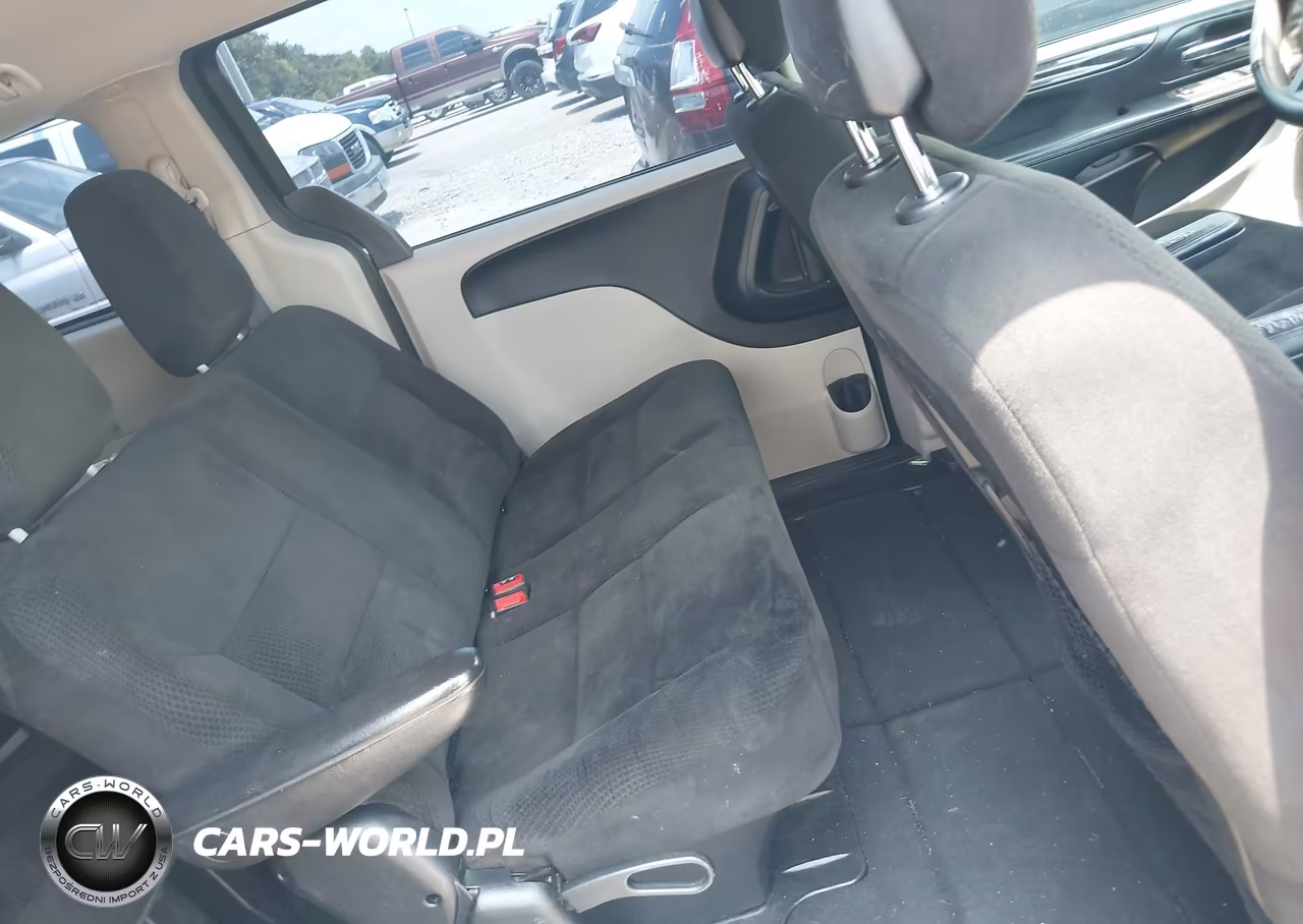 2016 Dodge Grand Caravan American Value Pkg VIN:2C4RDGBG9GR237116 - 8