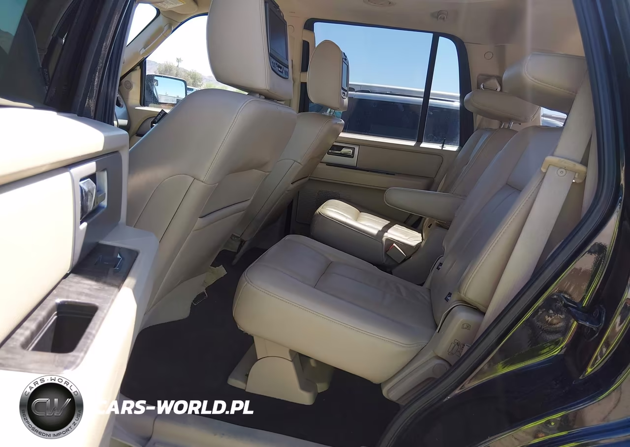 2015 Ford Expedition Limited VIN:1FMJU2AT9FEF00114 - 8
