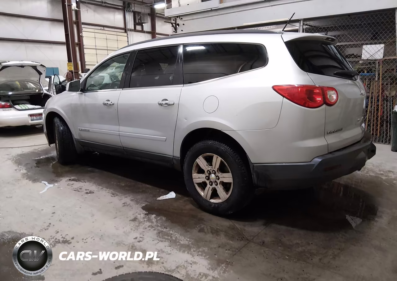 2009 Chevrolet Traverse Lt VIN:1GNEV23D19S114647 - 3