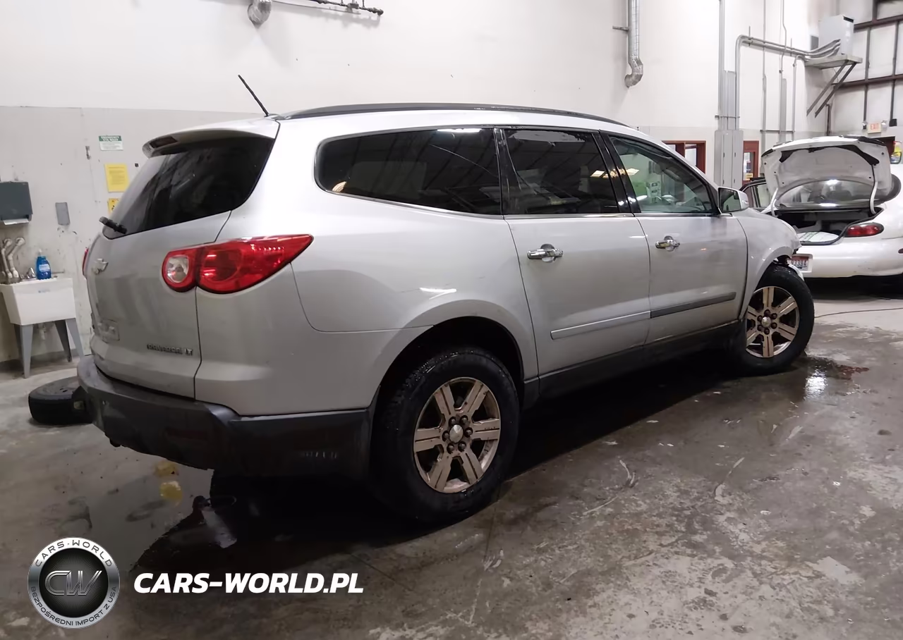2009 Chevrolet Traverse Lt VIN:1GNEV23D19S114647 - 4