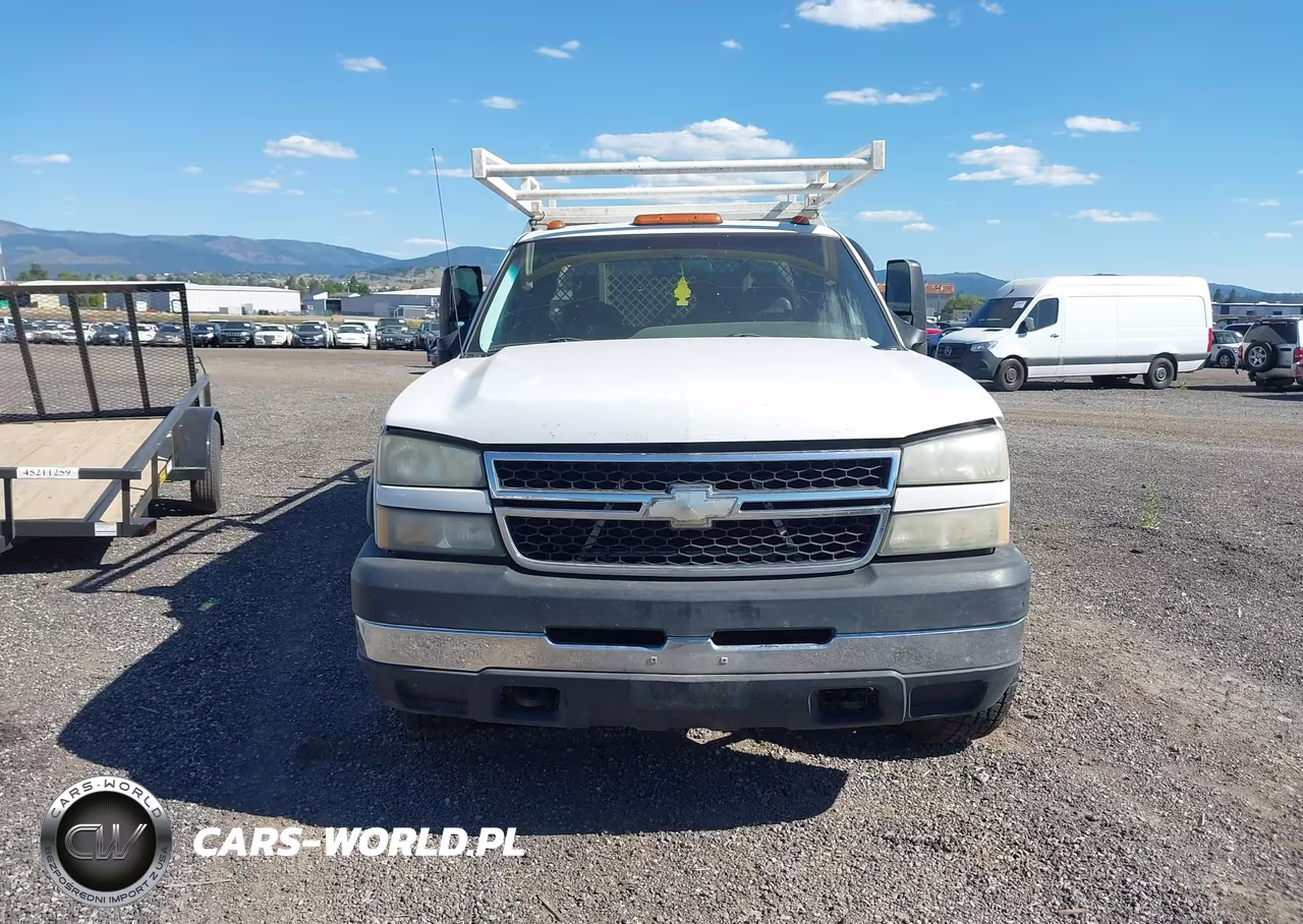 2007 Chevrolet Silverado 3500 Chassis Classic Work Truck VIN:1GBJC39D47E145269 - 14