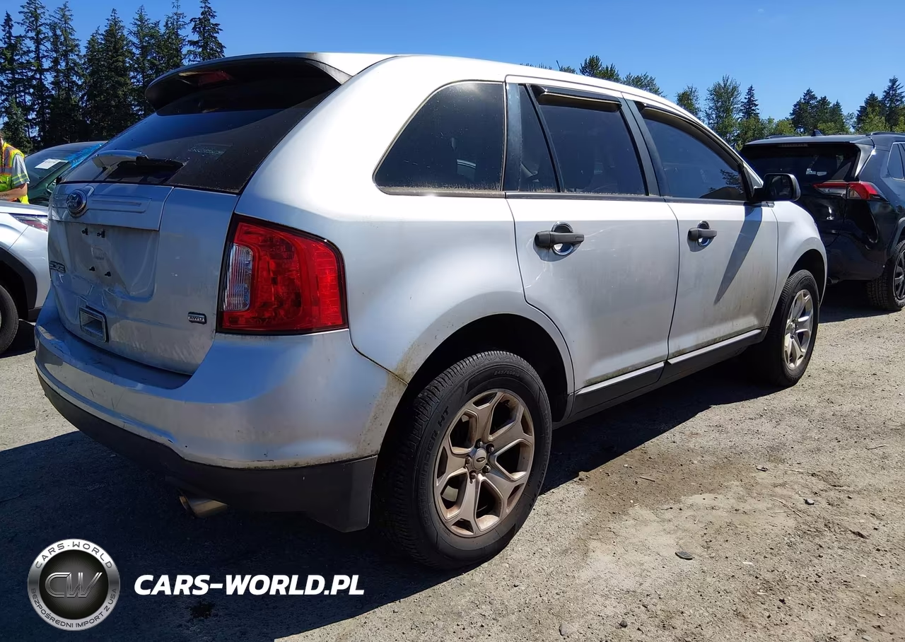 2014 Ford Edge Se VIN:2FMDK4GC8EBA58135 - 4