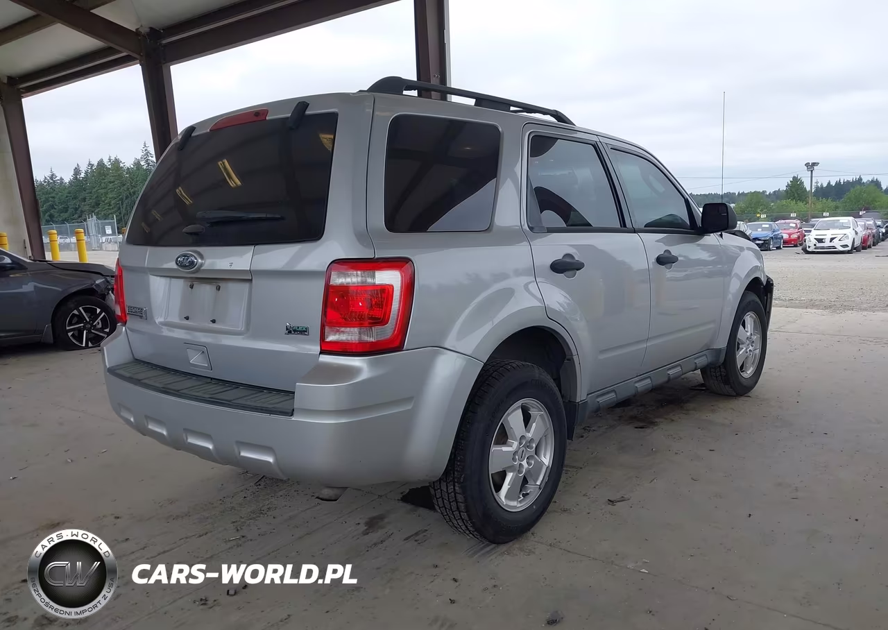 2012 Ford Escape Xlt VIN:1FMCU9DG0CKA66291 - 4