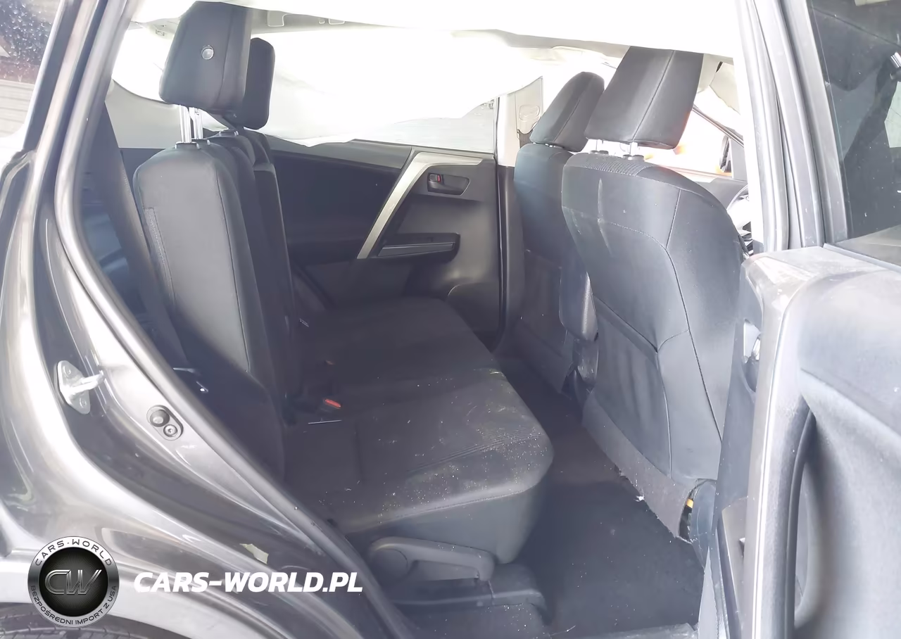 2017 Toyota Rav4 Le VIN:JTMZFREV7HJ708587 - 8