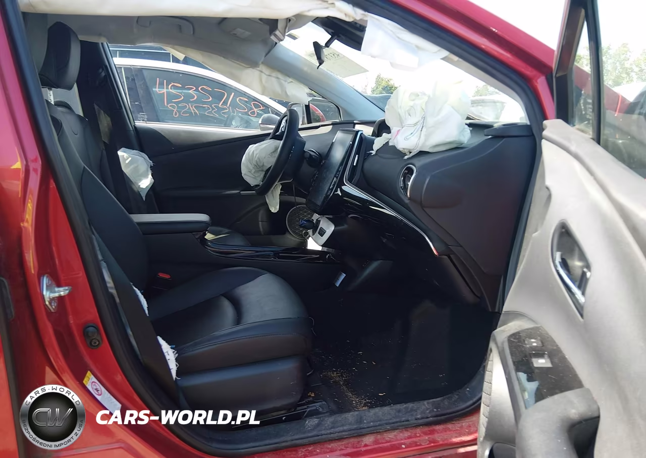 2017 Toyota Prius Prime Premium VIN:JTDKARFP3H3002351 - 5