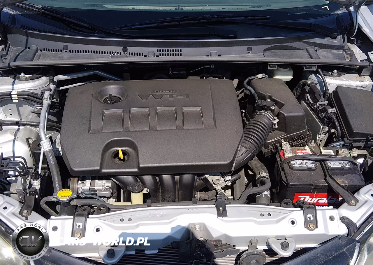 2015 Toyota Corolla Le Plus VIN:5YFBURHE5FP262953 - 10