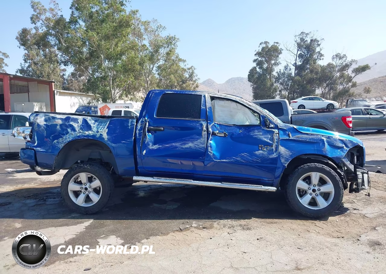 2015 Ram 1500 Express VIN:1C6RR6KG4FS501214 - 13