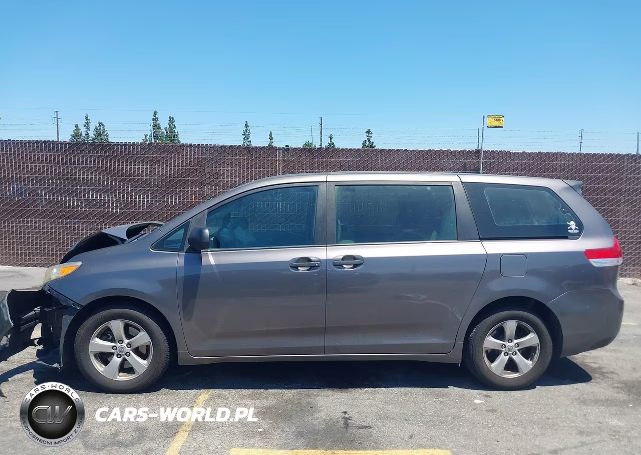 2013 Toyota Sienna L V6 7 Passenger VIN:5TDZK3DC6DS358052 - 14