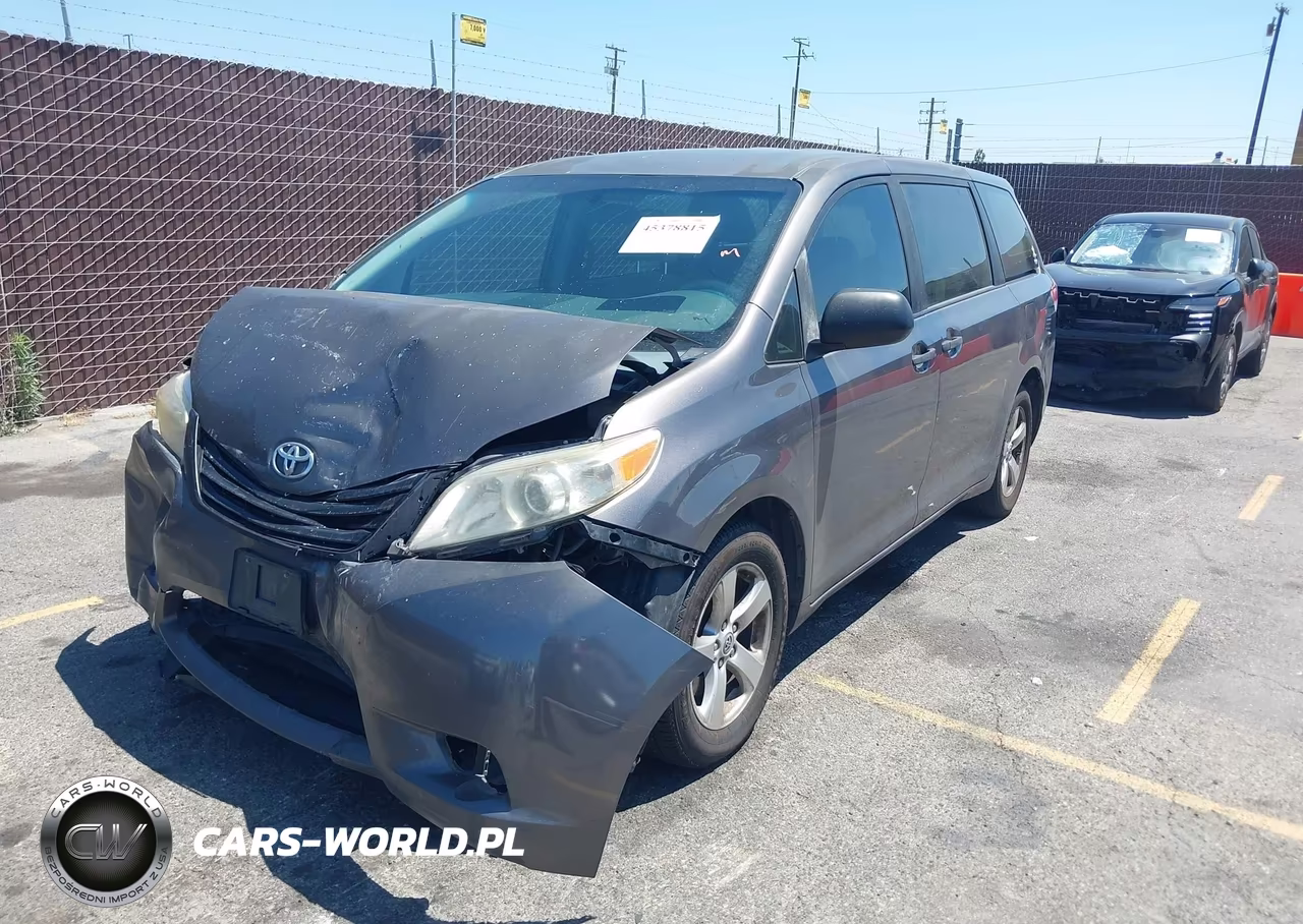 2013 Toyota Sienna L V6 7 Passenger VIN:5TDZK3DC6DS358052 - 2