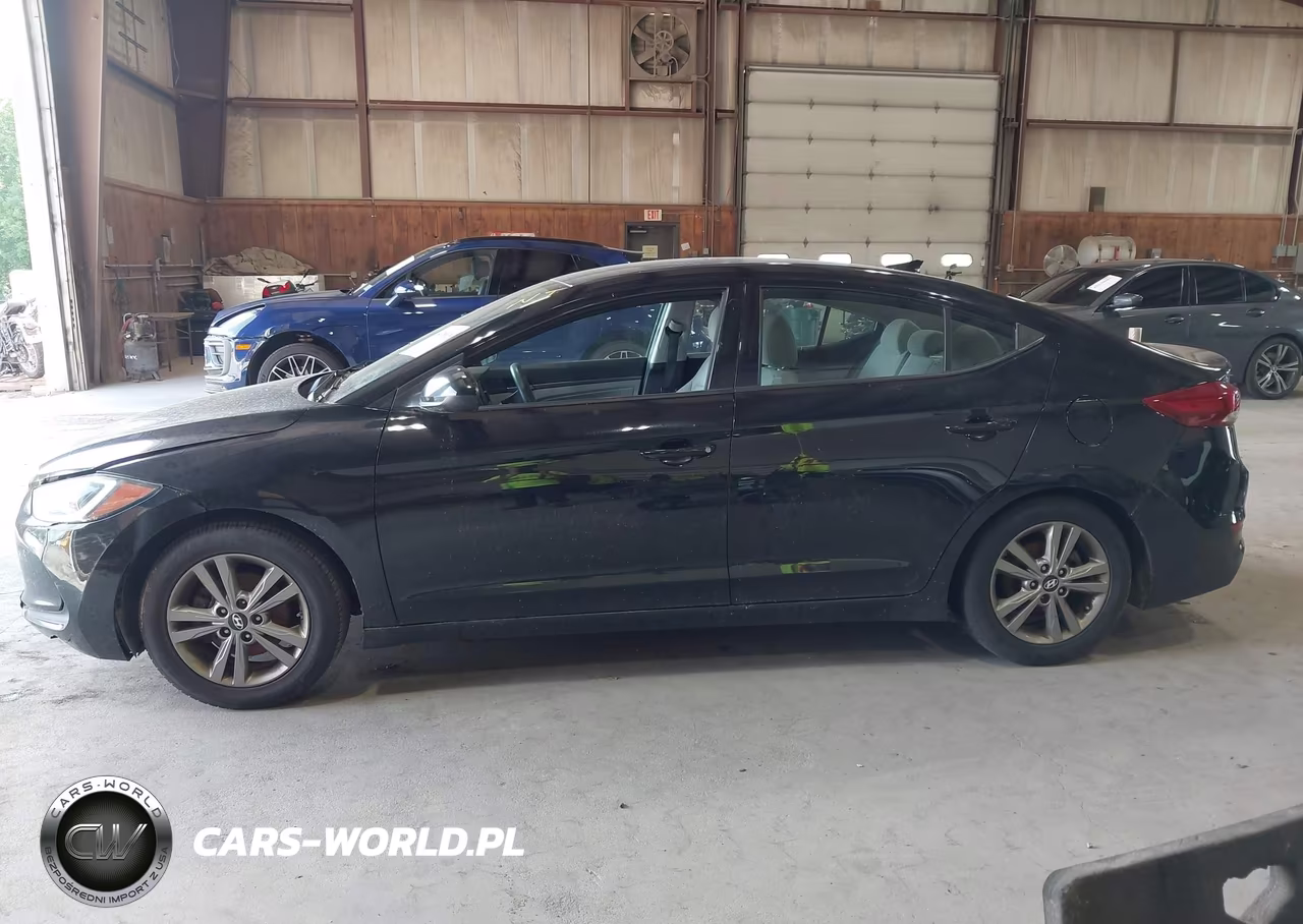 2018 Hyundai Elantra Sel VIN:5NPD84LF1JH389916 - 14